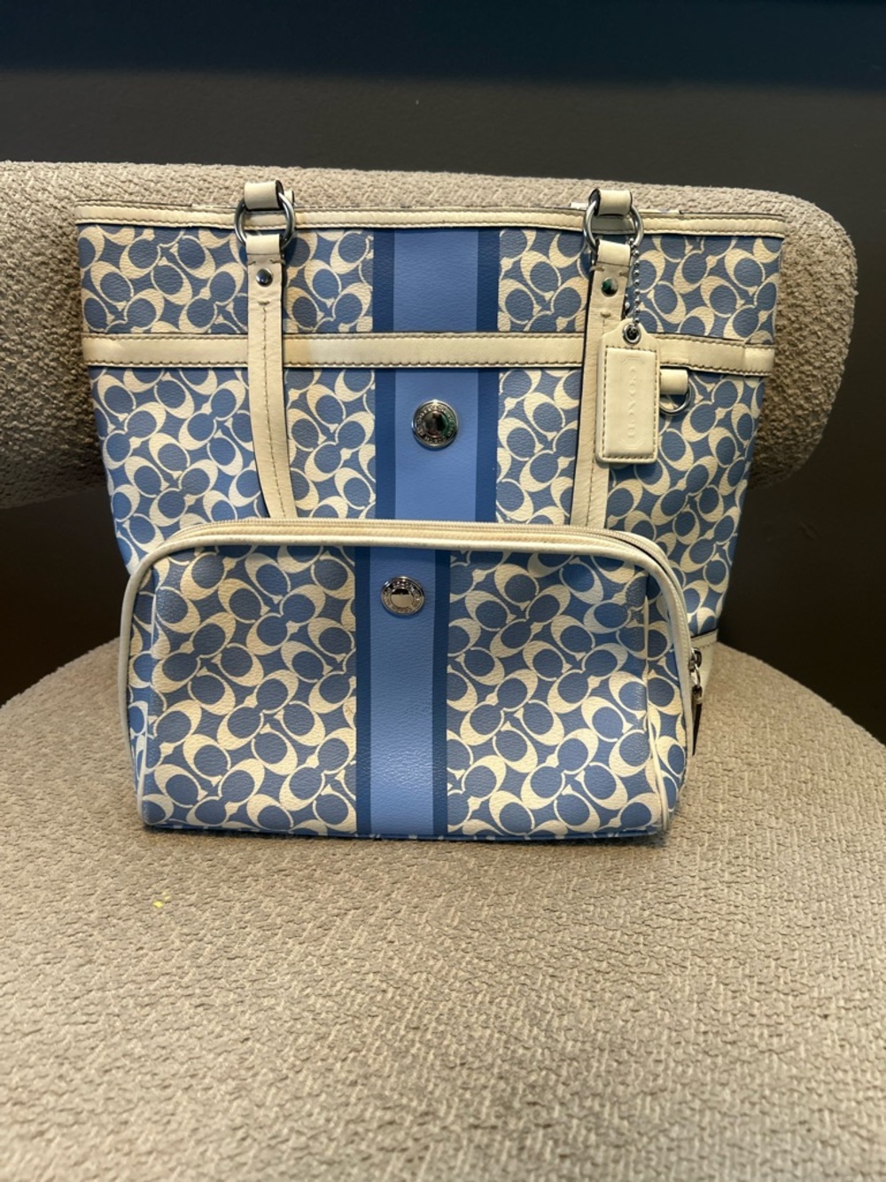 Coach Blue Chelsea Heritage Signature Tote with Cosmetic Pouch Set